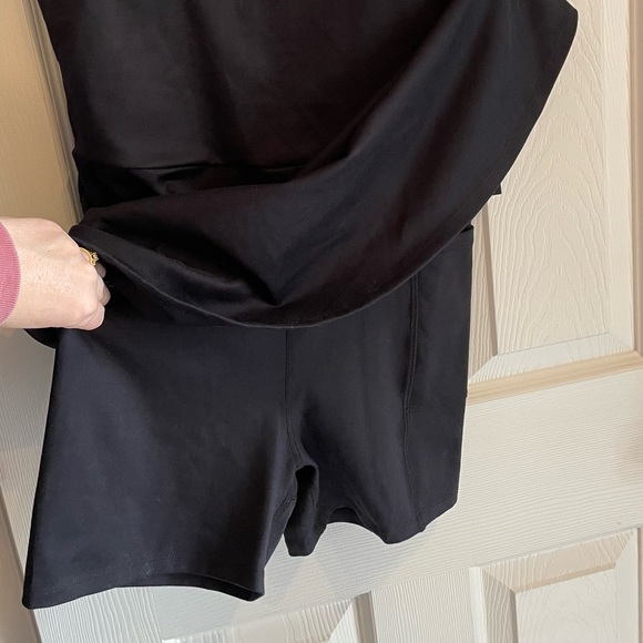 GAP Black Active Dress - Picture 2 of 4